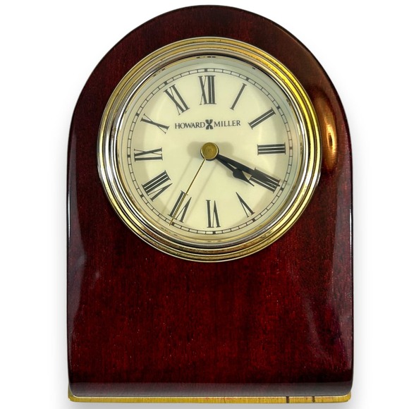 Howard Miller Desk Clock Wooden Base 4.5" x 4" x 2.5" Working Quartz